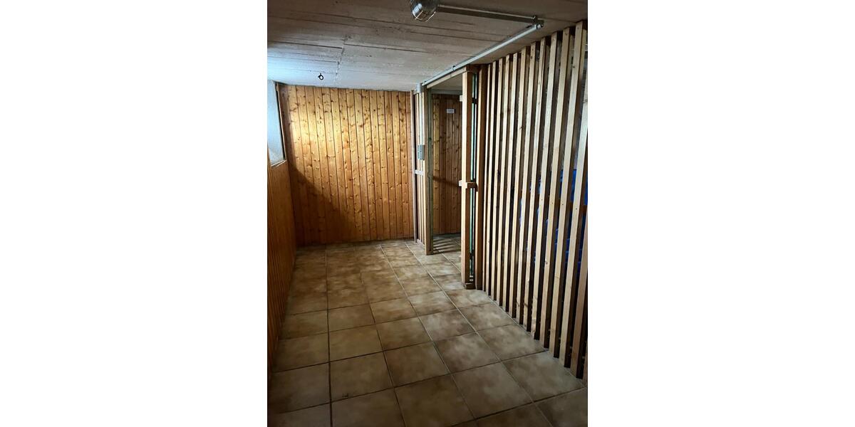 5 Zimmer-Wohnung 115 qm Maxhütte mit Garten 5 zimmer