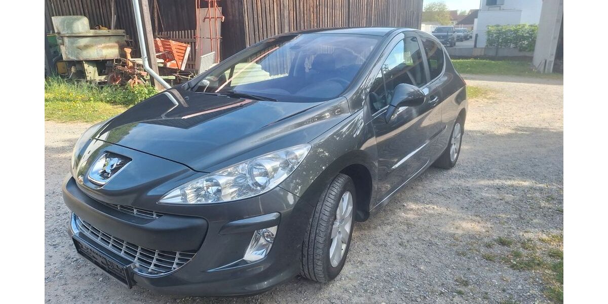 Peugeot 308 153.720 km 2.350 &euro; Regensburg 93057