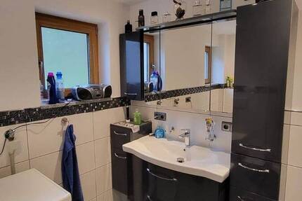 4-Zimmer-Wohnung mit Balkon in idyllischer Lage mit Ausblick ins Grüne!!! 4 zimmer