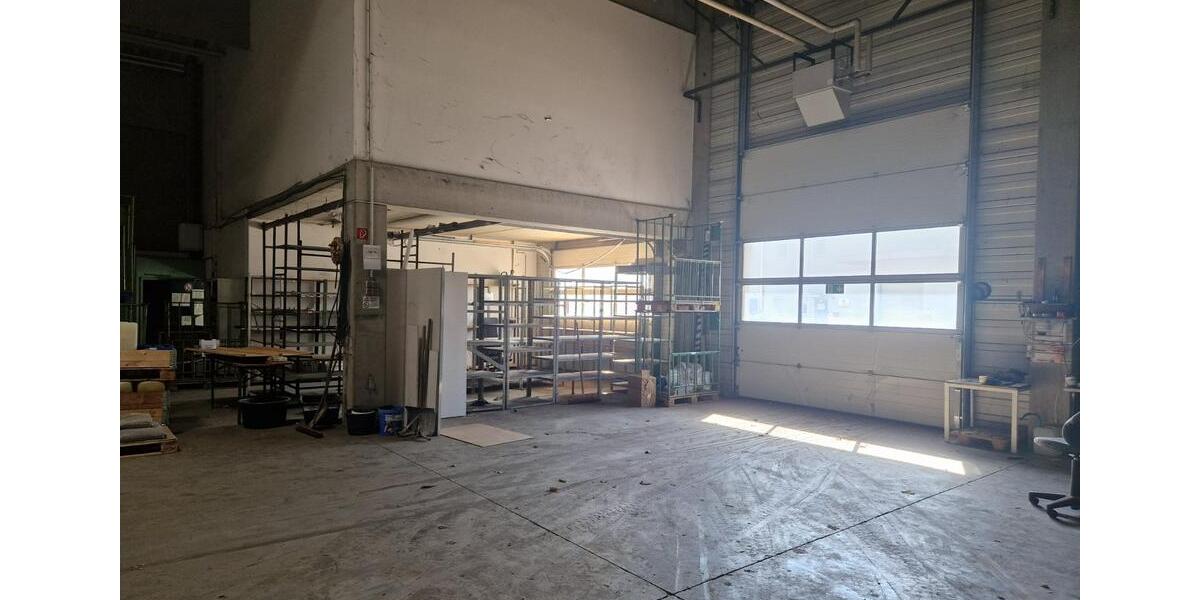 Gewerbeobjekt Regensburg Brandlberg - 8&euro; | Angebot:25964705