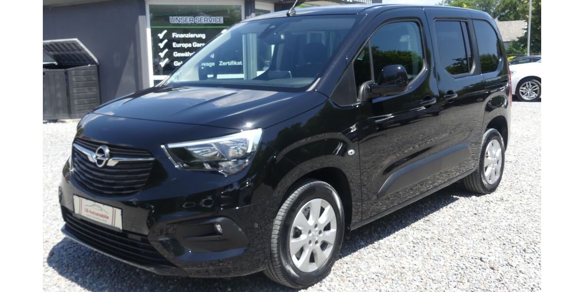 Opel Combo 32.890 km 19.450 &euro; Regensburg 93059