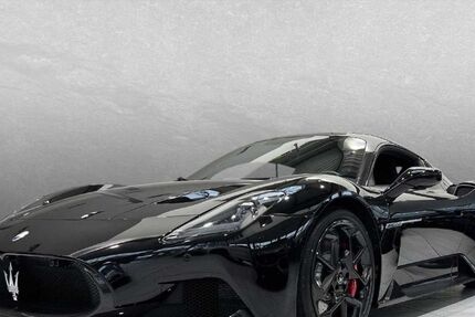 Maserati MC20 1.550 km 264.997 &euro; Regensburg 93059