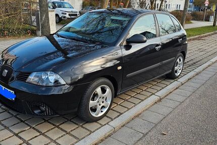 Seat Ibiza 232.100 km 2.650 &euro; Regensburg 93051