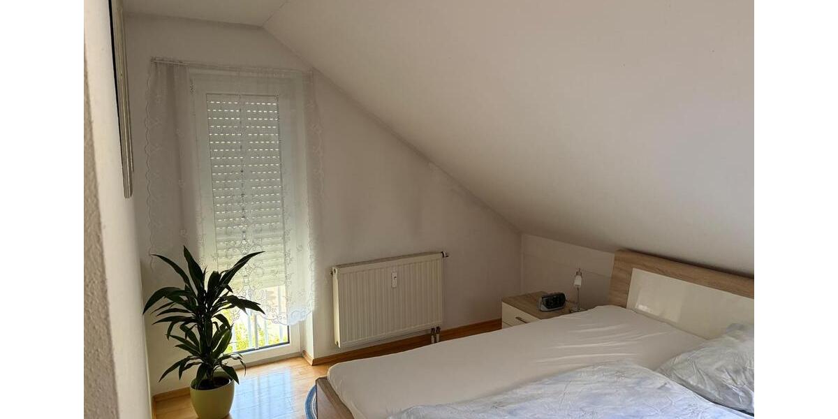 Dachgeschoßwohnung Wörth an der Donau - 3 Zimmer, 80 m&sup2;, 240.000&euro; | Angebot:27533931