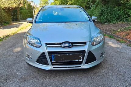 Ford Focus 202.000 km 5.999 &euro; Regensburg 93059