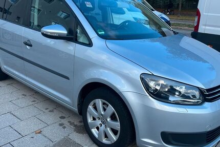 VW Touran 164.000 km 4.650 &euro; Regensburg 93055
