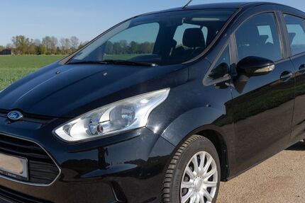 Ford B-Max 102.000 km 4.900 &euro; Barbing 93092