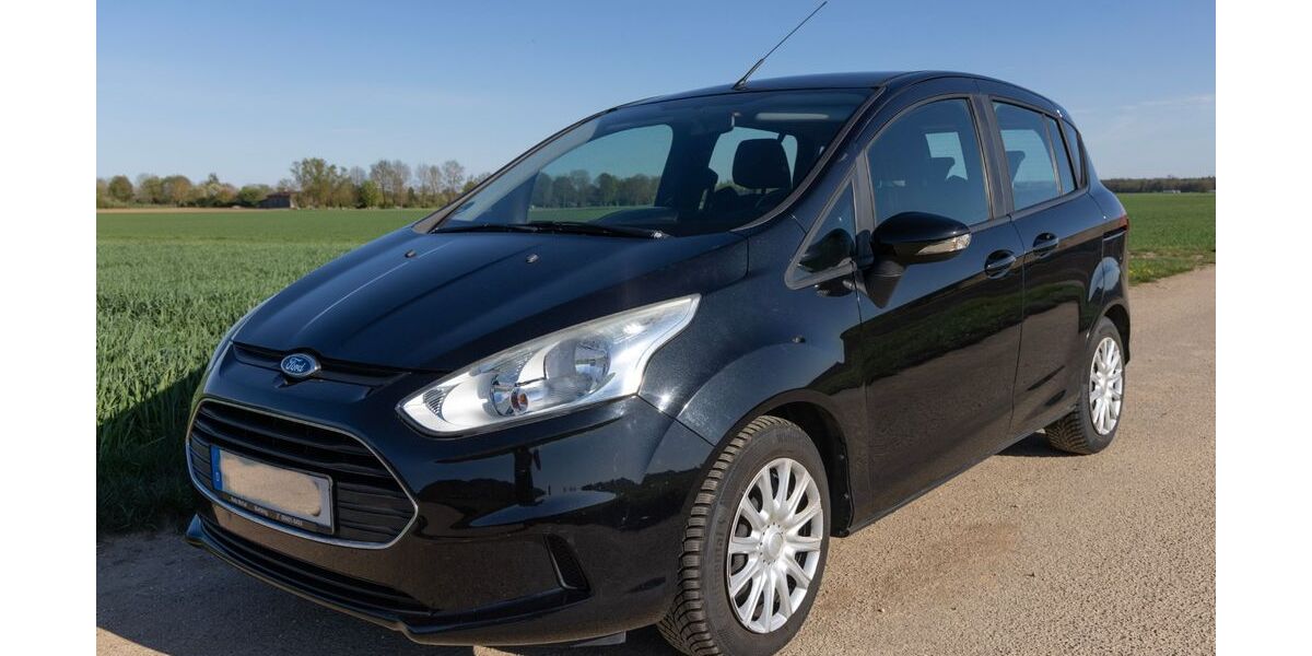Ford B-Max 102.000 km 4.900 &euro; Barbing 93092