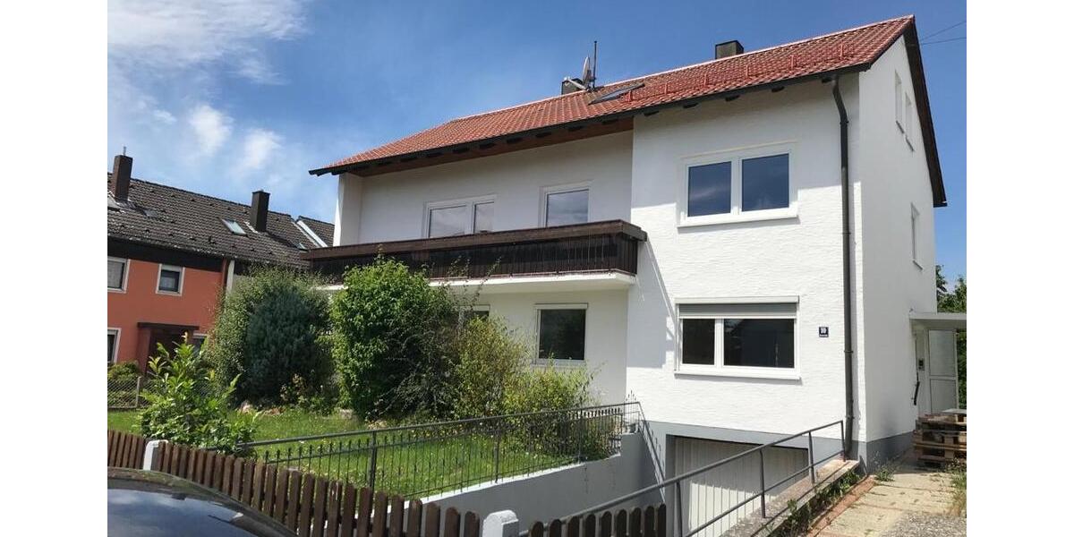 Erdgeschoßwohnung Hemau - 3.5 Zimmer, 110 m&sup2;, 1.350&euro; | Angebot:24781160