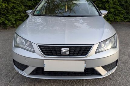 Seat Leon 100.300 km 8.300 &euro; Langquaid 84085