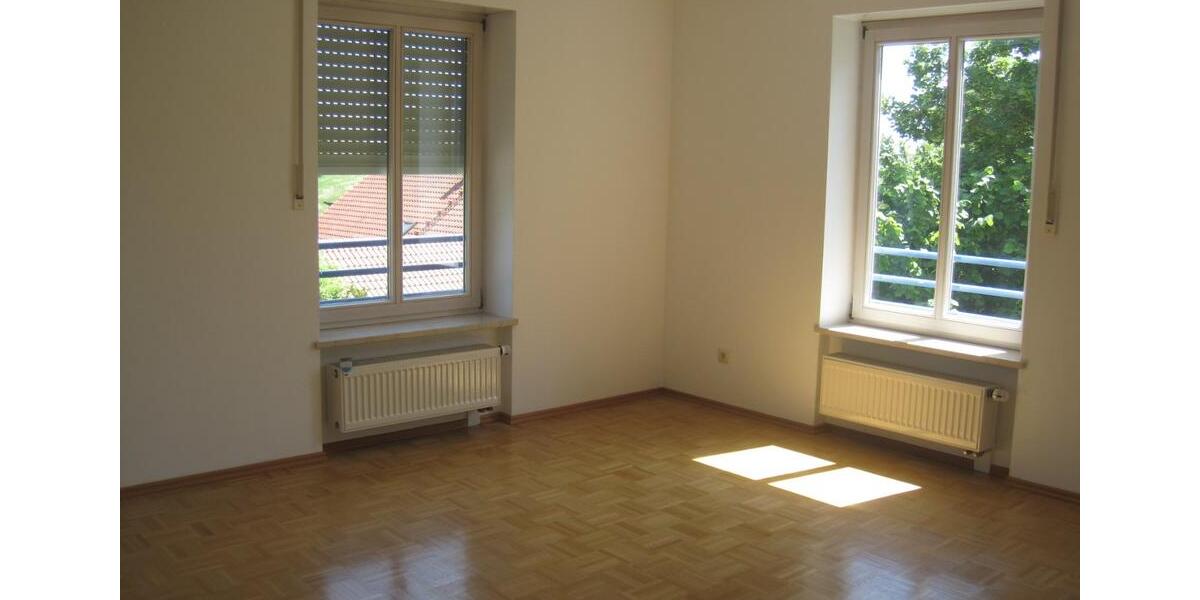 Etagenwohnung Wörth an der Donau - 3 Zimmer, 74 m&sup2;, 285.000&euro; | Angebot:25404690
