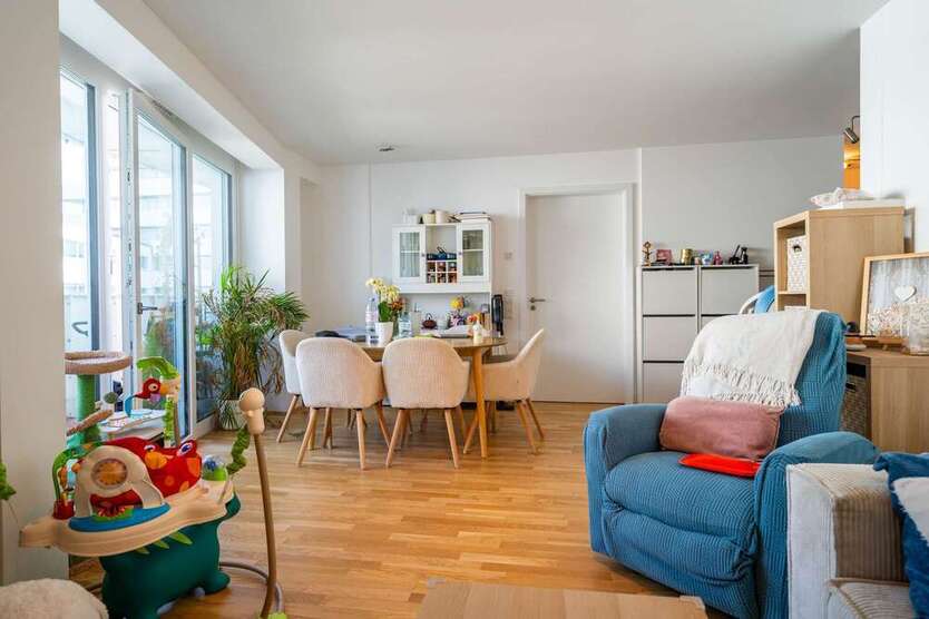 Wohnung zum Mieten in Regensburg 1.085,65 € 73.13 m²