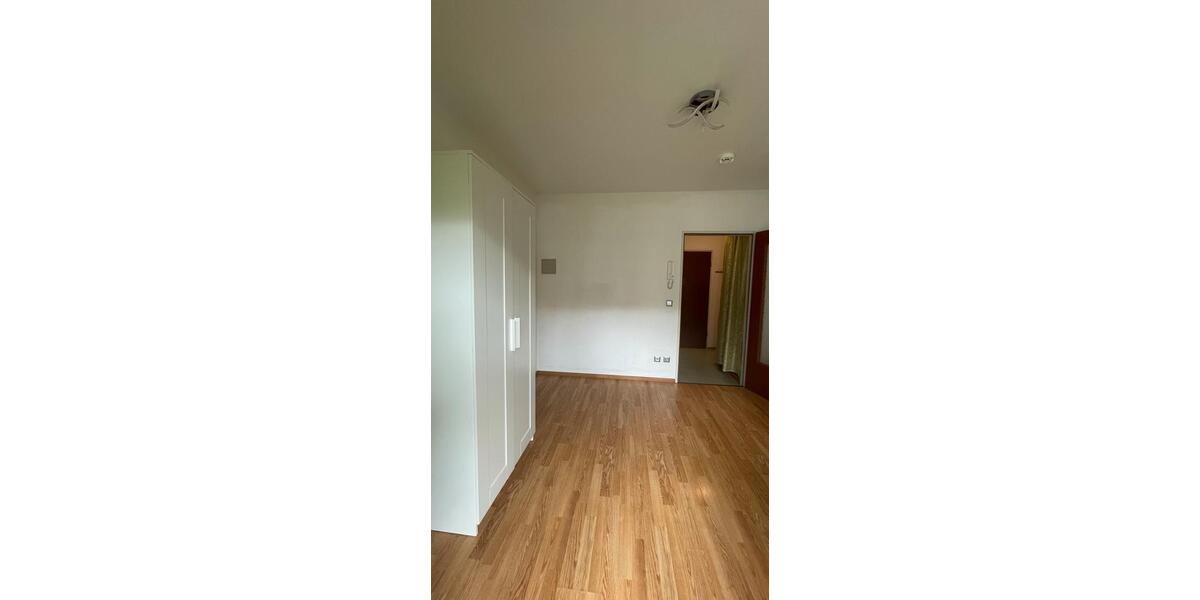 Etagenwohnung Regensburg Galgenberg - 1 Zimmer, 20 m&sup2;, 545&euro; | Angebot:25821309