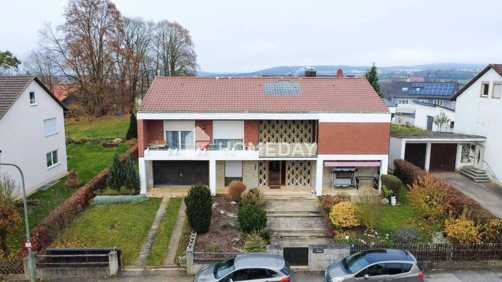 Charmantes Einfamilienhaus in ruhiger Lage mit Kamin, Loggia und gepflegtem Garten 6 zimmer