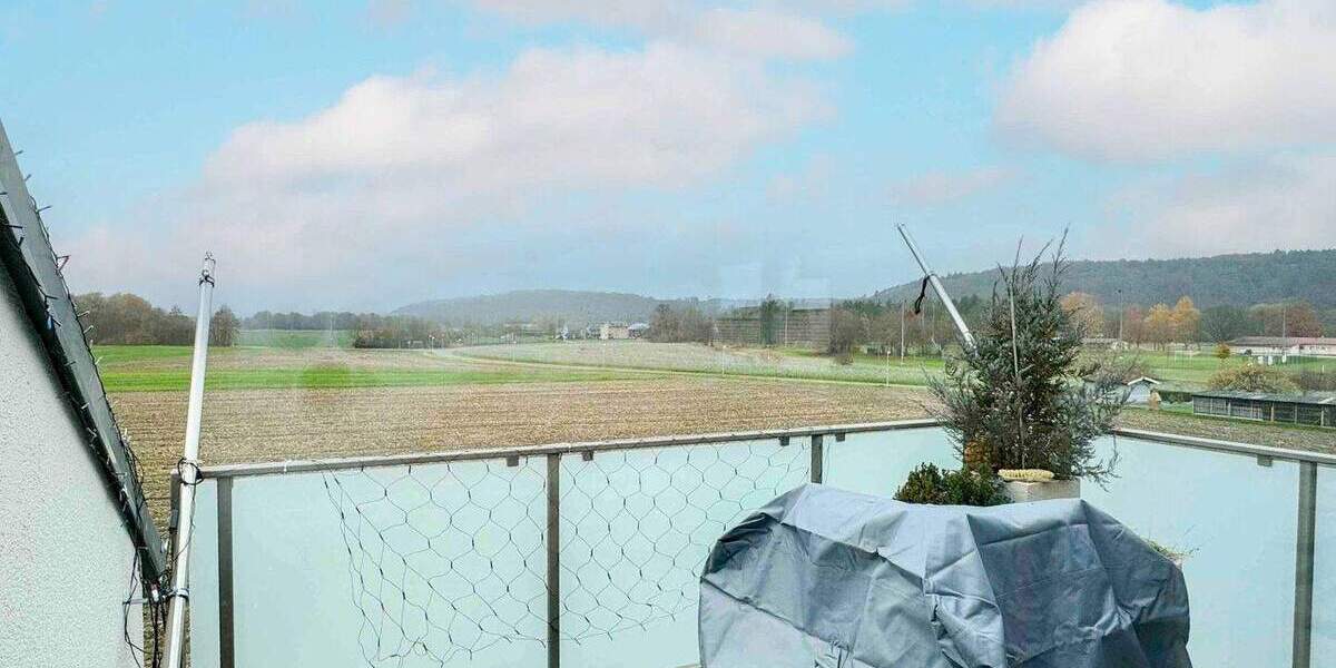 Ankommen & Wohlfühlen: stilvolle Wohnung mit Blick ins Grüne und Premium-Ausstattung 3 zimmer