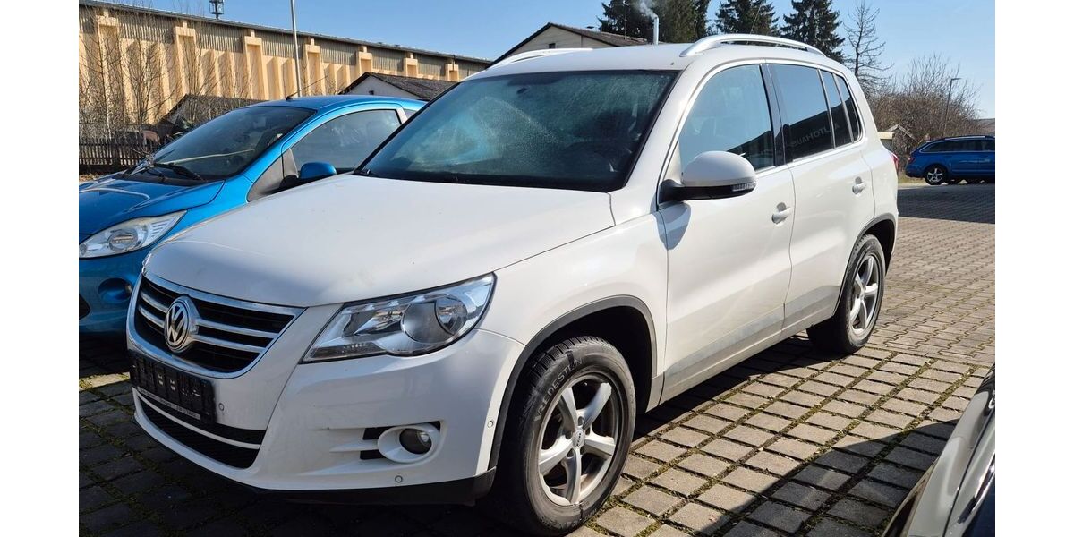 VW Tiguan 131.921 km 9.490 &euro; Beratzhausen 93176