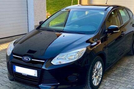 Ford Focus 136.920 km 4.790 &euro; Obertraubling 93083