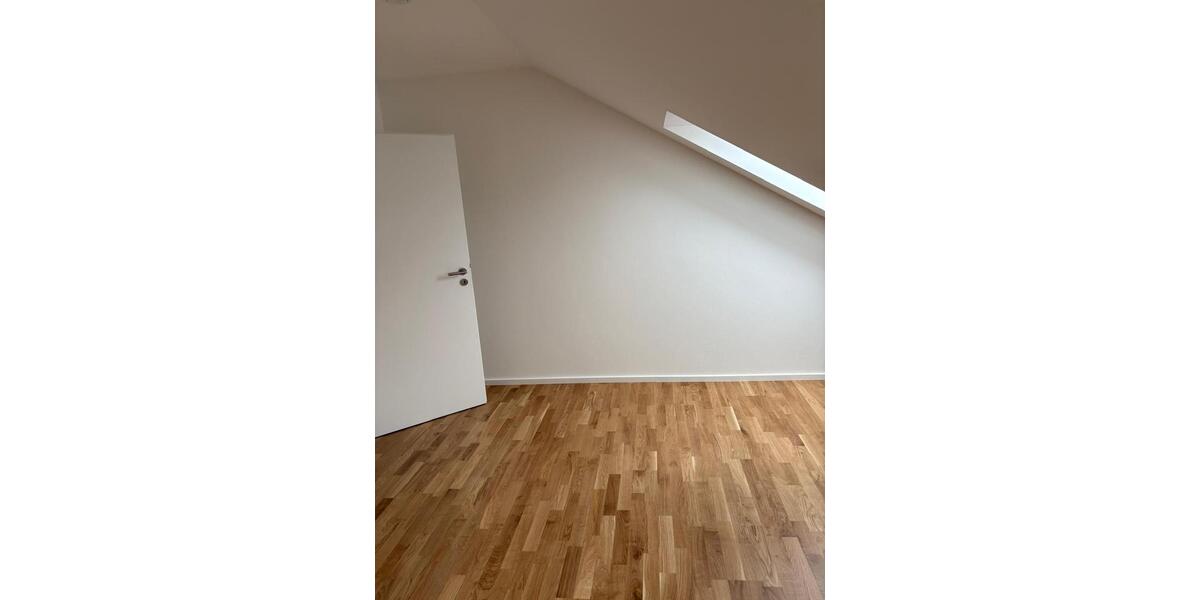 Moderne DG-Neubauwohnung nähe Uniklinikum Regensburg 2 zimmer