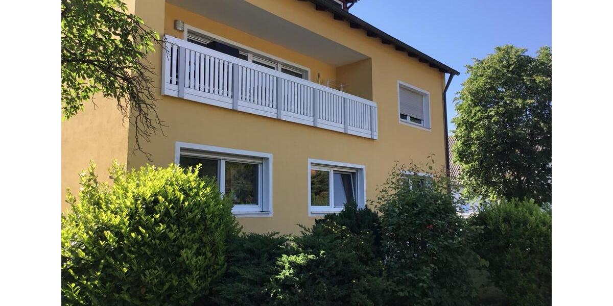 Dachgeschoßwohnung Burglengenfeld - 2 Zimmer, 69 m&sup2;, 530&euro; | Angebot:25715377