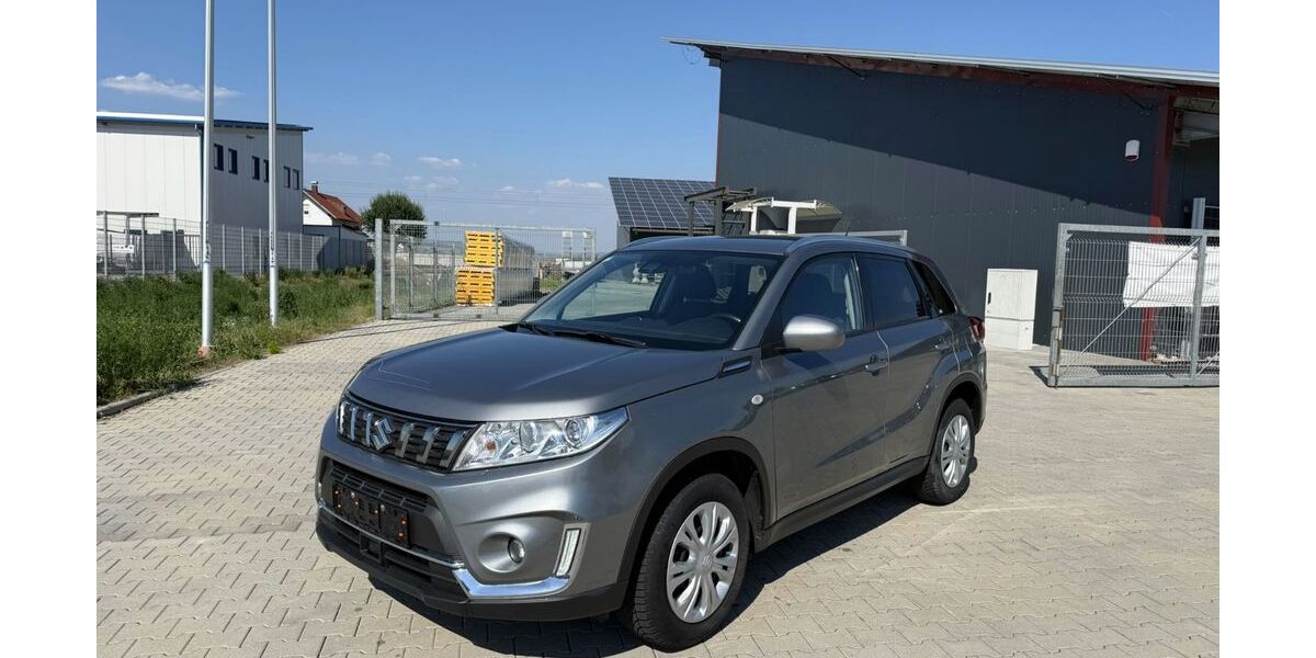 Suzuki Vitara 110.000 km 9.999 &euro; Köfering 93096