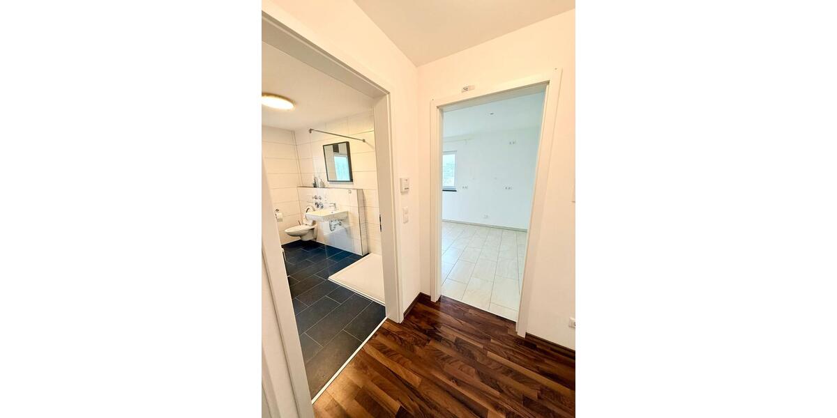 Helle 1-Zimmer-Wohnung in Regenstauf mit großzügiger Dachterrasse 1 zimmer