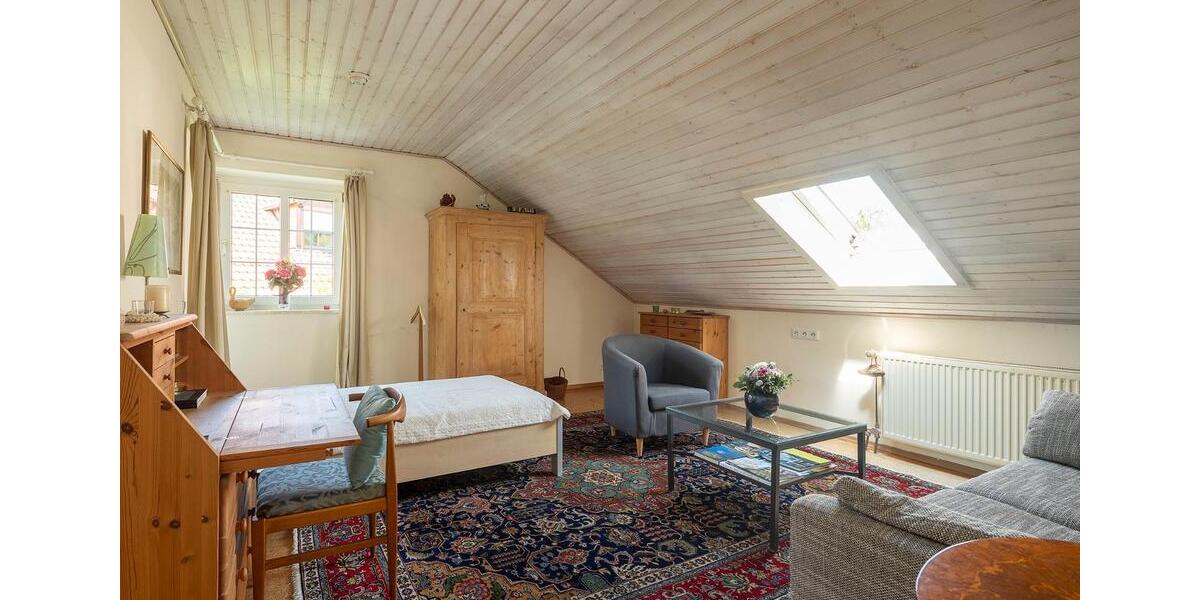 Einfamilienhaus Tegernheim - 10.5 Zimmer, 275 m&sup2;, 1.250.000&euro; | Angebot:26331592
