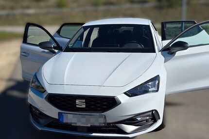 Seat Leon 47.600 km 18.600 &euro; Obertraubling 93083