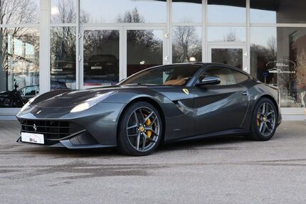 Ferrari F12 53.580 km 234.900 &euro; Pentling bei Regensburg 93080
