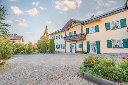 Haus Geiselhöring - 11 Zimmer, 300 m&sup2;, 749.000&euro; | Angebot:26276397