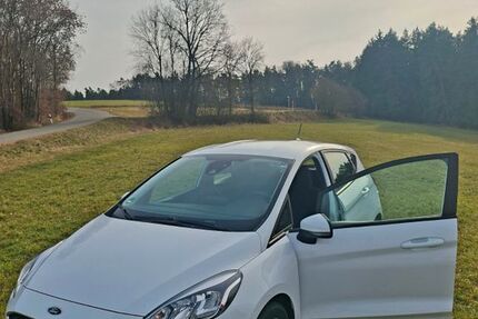 Ford Fiesta 46.400 km 11.500 &euro; Reichenbach 93189