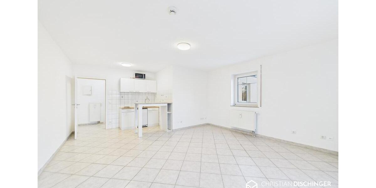 Etagenwohnung Nittendorf - 1 Zimmer, 38 m&sup2;, 420&euro; | Angebot:26251921