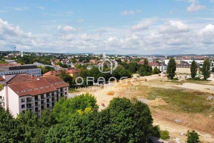 Fast wie zwei Zimmer: Clever geschnittene Maisonette mit Balkon & Parkblick 1 zimmer