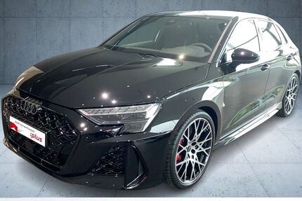 Audi RS3 9.900 km 64.720 &euro; Neutraubling 93073