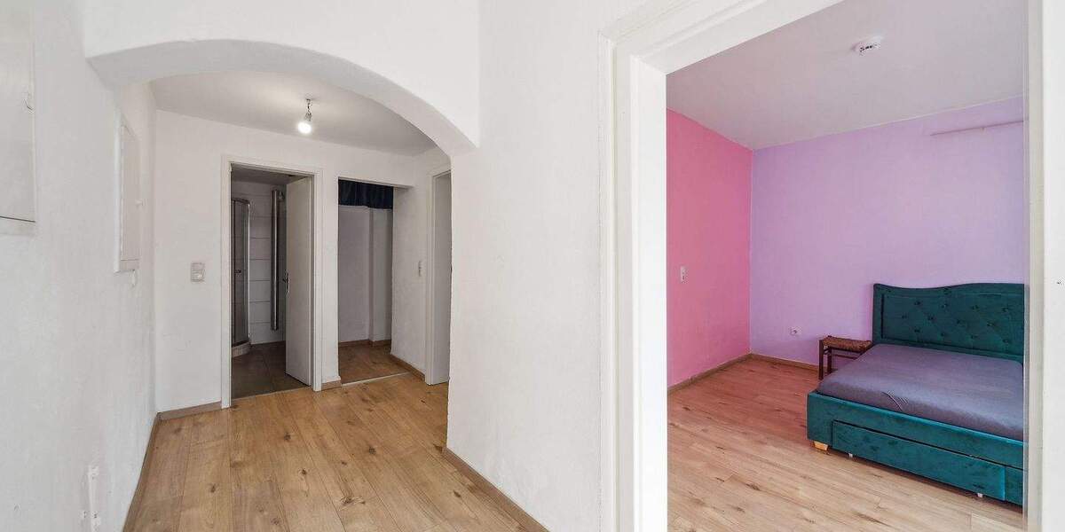 Etagenwohnung Abensberg Arnhofen - 4 Zimmer, 87 m&sup2;, 135.000&euro; | Angebot:25645070