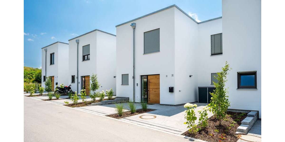Haus zum Mieten in Wörth an der Donau 1.595 € 145.84 m² 4 zimmer