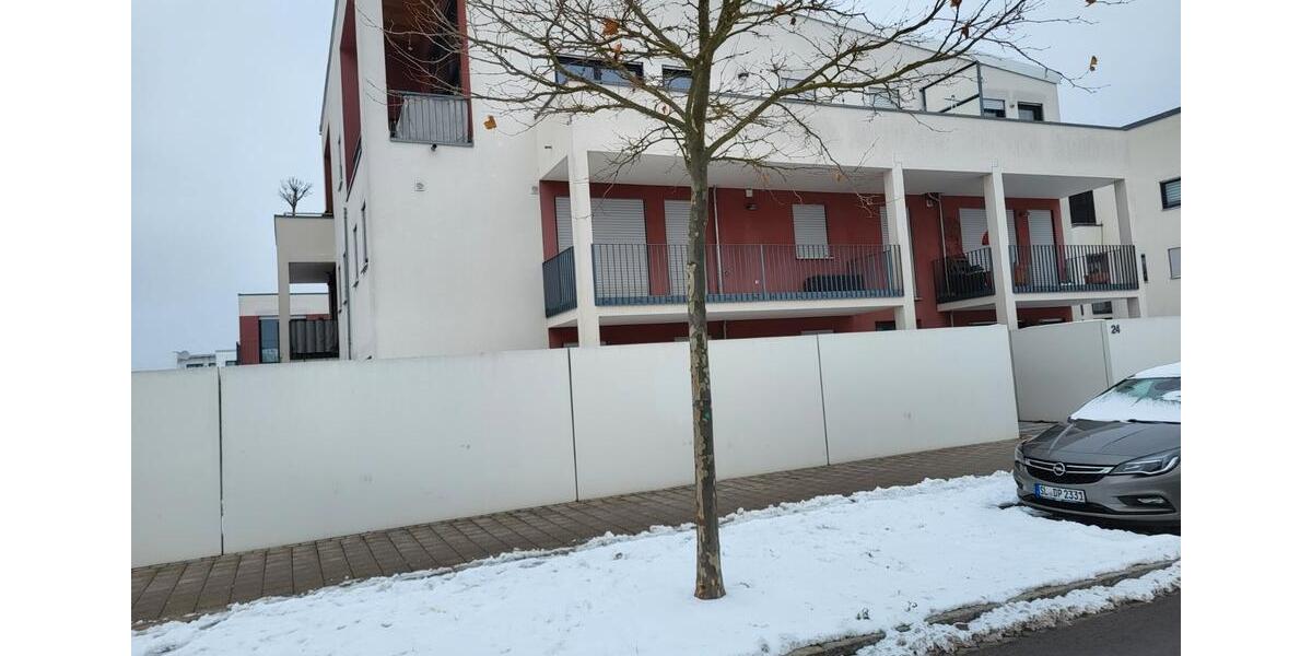 Erdgeschoßwohnung Regensburg Brandlberg - 3 Zimmer, 82 m&sup2;, 1.040&euro; | Angebot:26701517