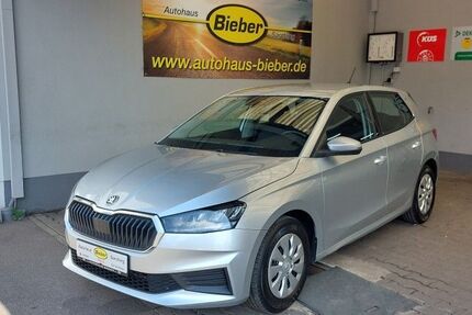 Skoda Fabia 30.000 km 14.250 &euro; Sarching 93092