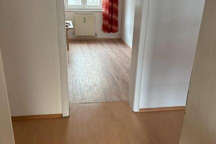 Wohnung Obertraubling - 4 Zimmer, 85 m&sup2;, 1.100&euro; | Angebot:27609879