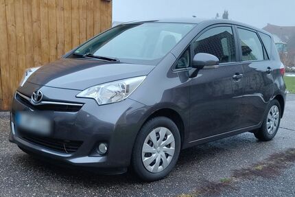 Toyota Verso-S 120.000 km 5.000 &euro; Teublitz 93158