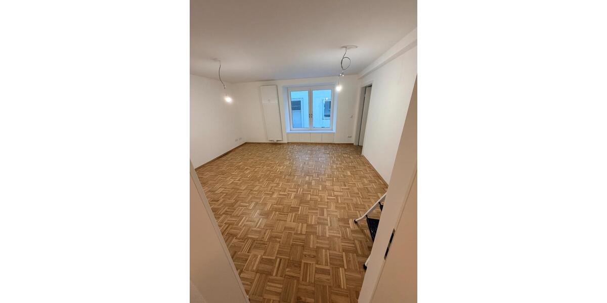 Erdgeschoßwohnung Regensburg Kumpfmühl - 2 Zimmer, 64 m&sup2;, 1.060&euro; | Angebot:26058136