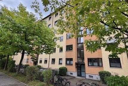 Wohnung zum Kaufen in Regensburg 179.000 € 49.83 m²