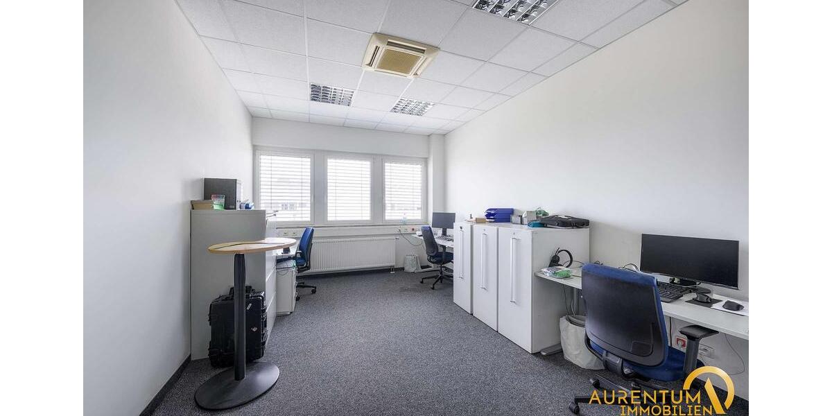 Gewerbeobjekt Neutraubling - 3.990&euro; | Angebot:23863887