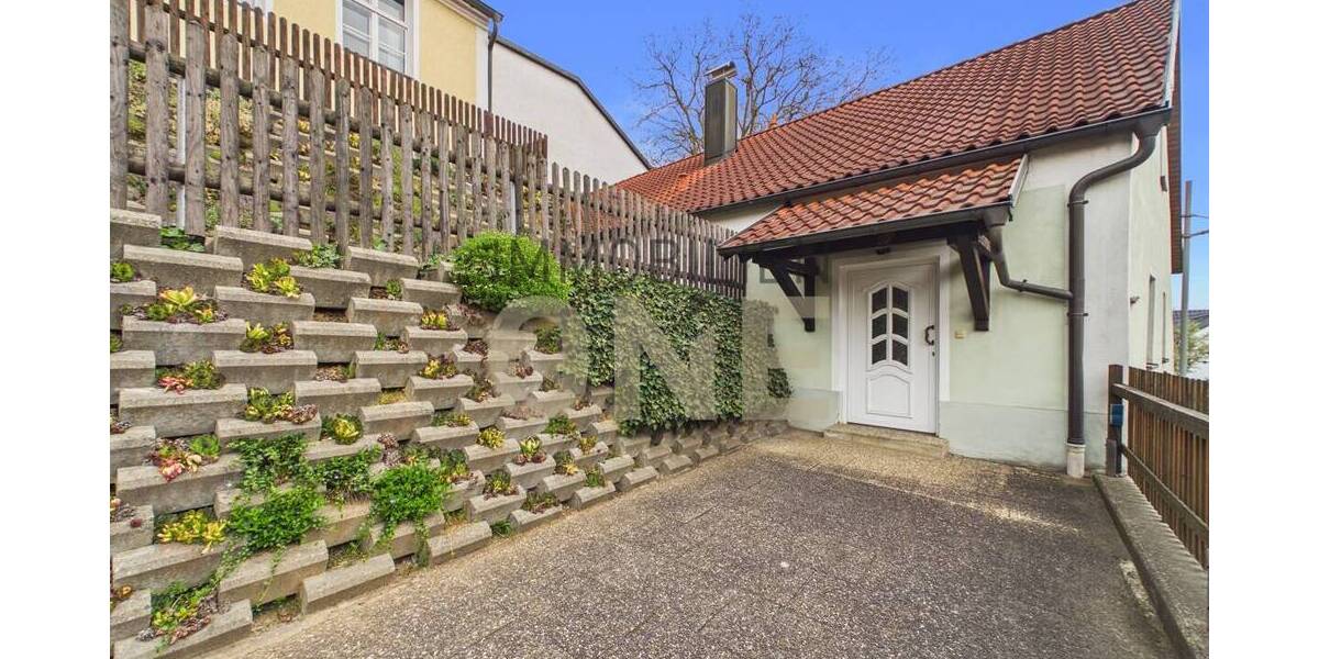 Mehrfamilienhaus, Wohnhaus Schierling - 4 Zimmer, 127 m&sup2;, 160.000&euro; | Angebot:26391577