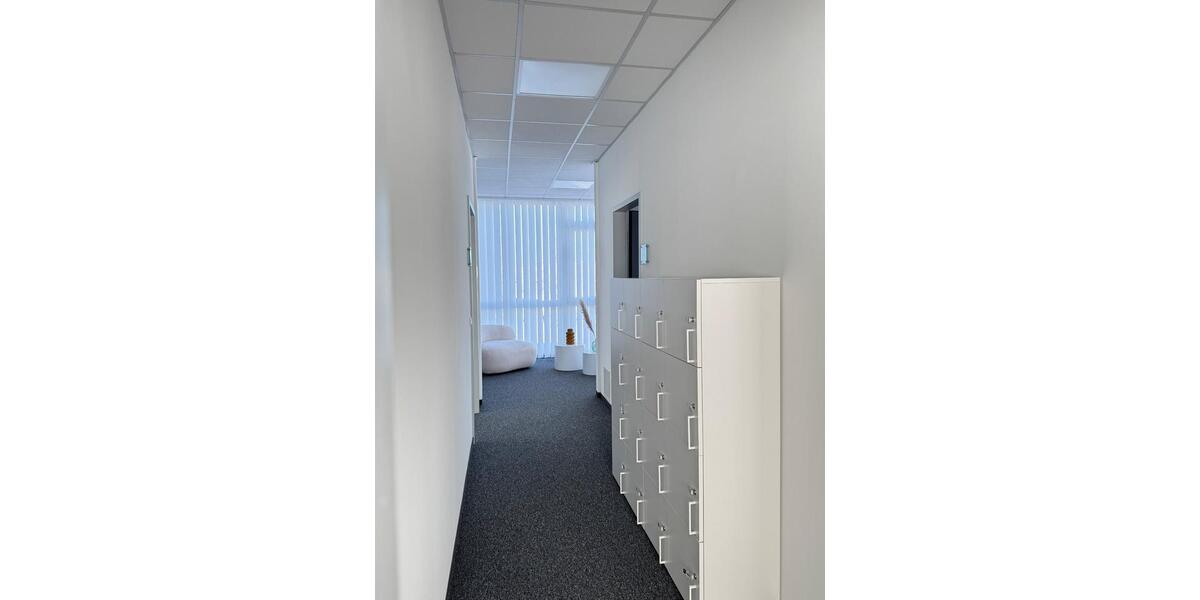 Büro 12 m² in Regensburg zimmer