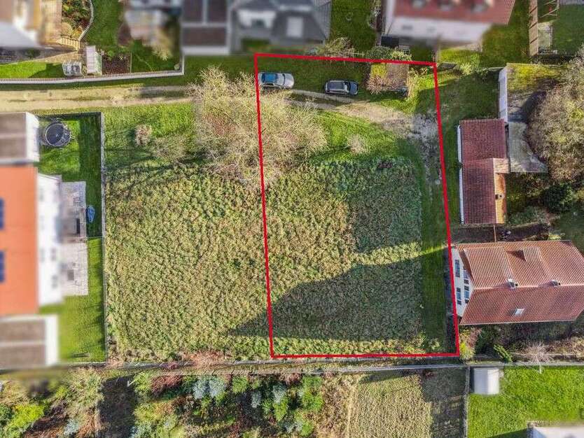 Grundstück zu verkaufen in Tegernheim 625.000 € 810 m²