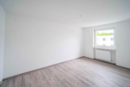 WG Zimmer - in neuer 3er WG (Erstbezug nach Komplettsanierung) #1 1 zimmer