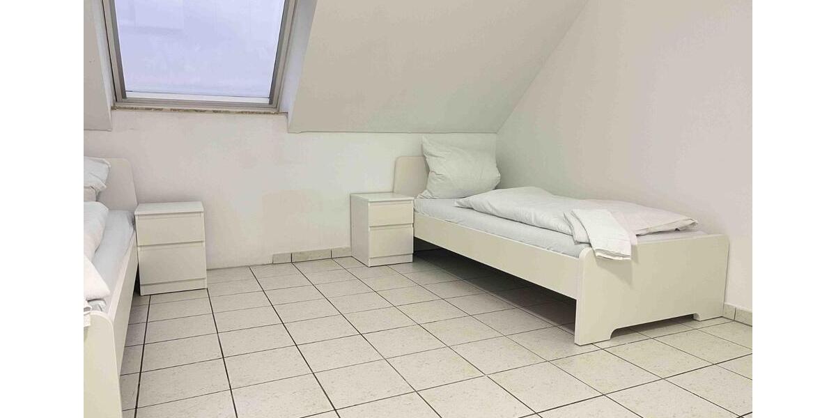 Ferienimmobilie Regensburg Ganghofersiedlung - 20&euro; | Angebot:12920125