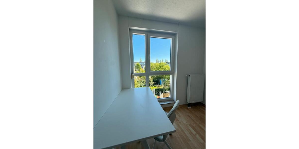 Etagenwohnung Regensburg Brandlberg - 1 Zimmer, 14 m&sup2;, 549&euro; | Angebot:26322567