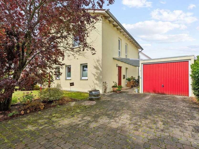 Haus zum Kaufen in Regensburg 829.000 € 163.81 m²