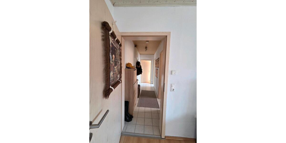 Etagenwohnung Regensburg Brandlberg - 2 Zimmer, 45 m&sup2;, 720&euro; | Angebot:26693025